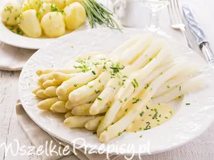 Przepis na białe szparagi